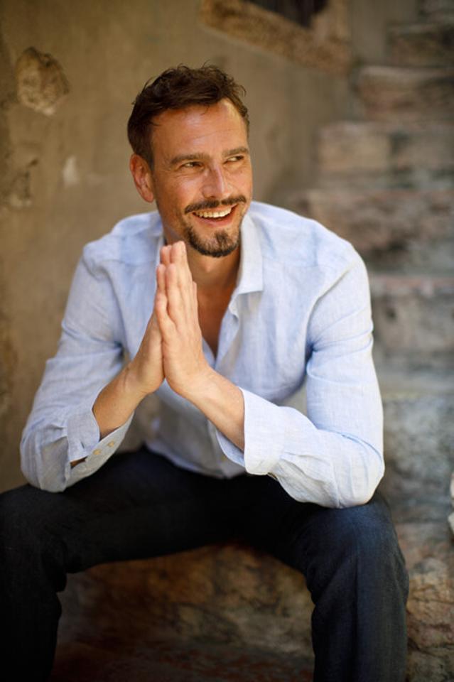 6. Bild von Ralf R. aus seiner Sedcard