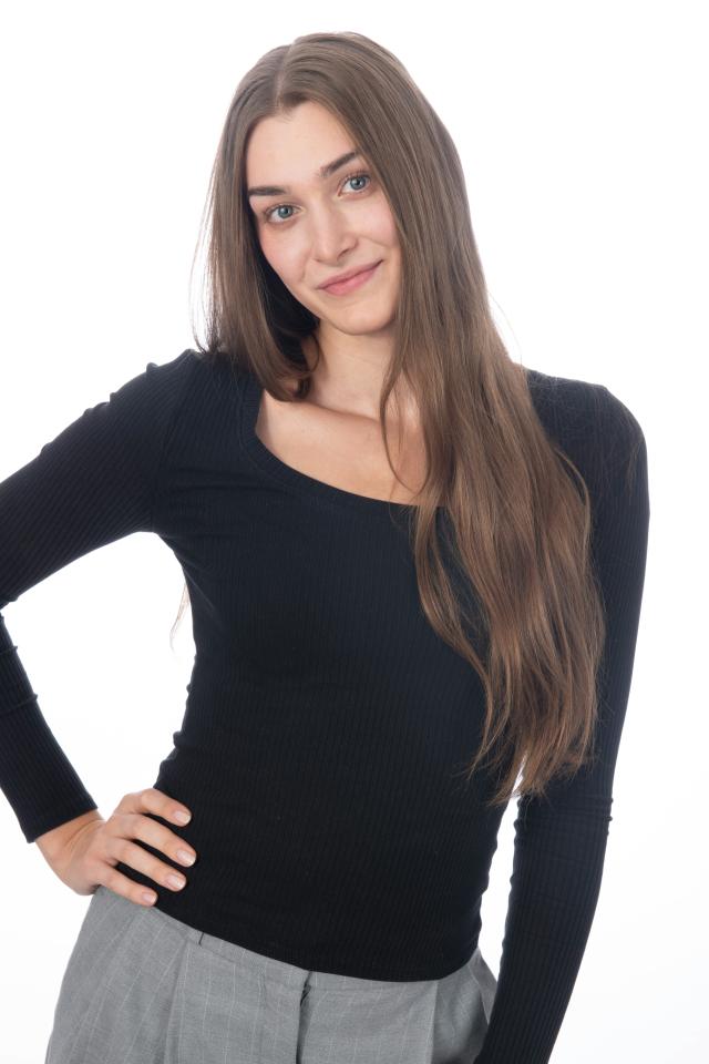 5. Bild von Mila M. aus seiner Sedcard