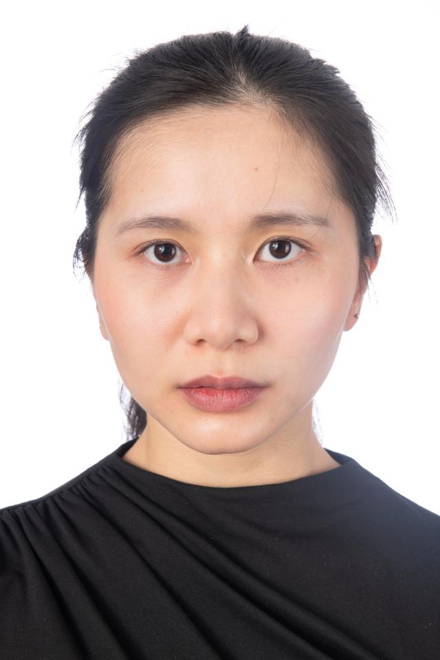 5. Bild von Hai Mi H. aus seiner Sedcard