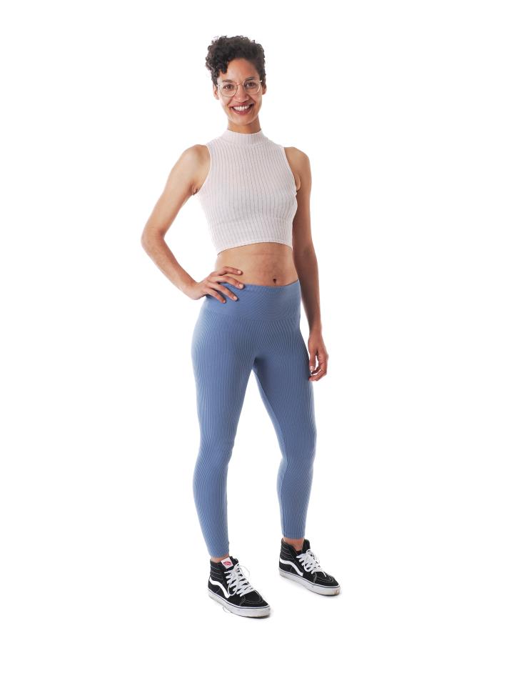 7. Bild von Aline A. aus seiner Sedcard