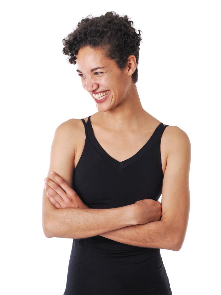 4. Bild von Aline A. aus seiner Sedcard