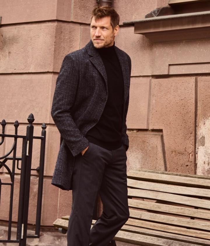 8. Bild von Alex A. aus seiner Sedcard