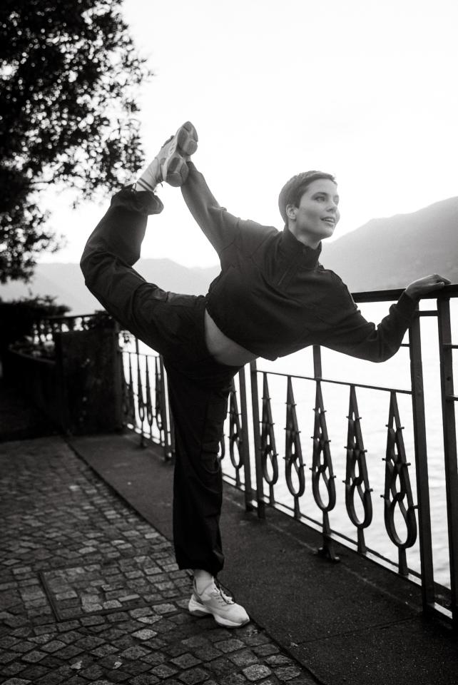 25. Bild von Roxana R. aus seiner Sedcard