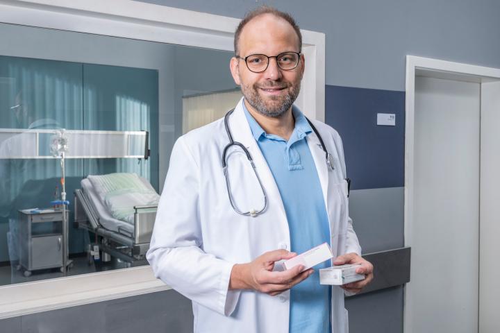 7. Bild von Manuel M. aus seiner Sedcard