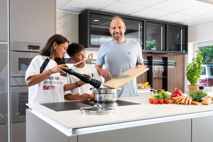 5. Bild von Manuel M. aus seiner Sedcard