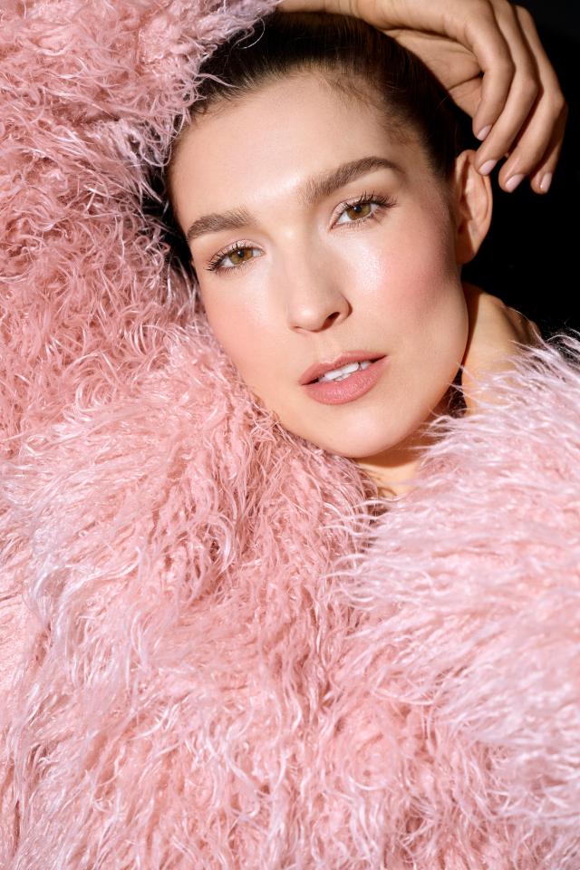 Anne S. ist ein weibliches Sport Model mit braunen Augen und dunkelbraunen Haaren aus Tübingen