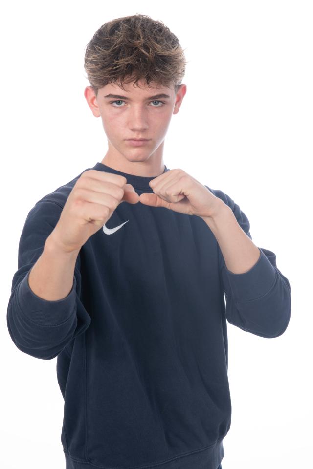 7. Bild von Mika M. aus seiner Sedcard