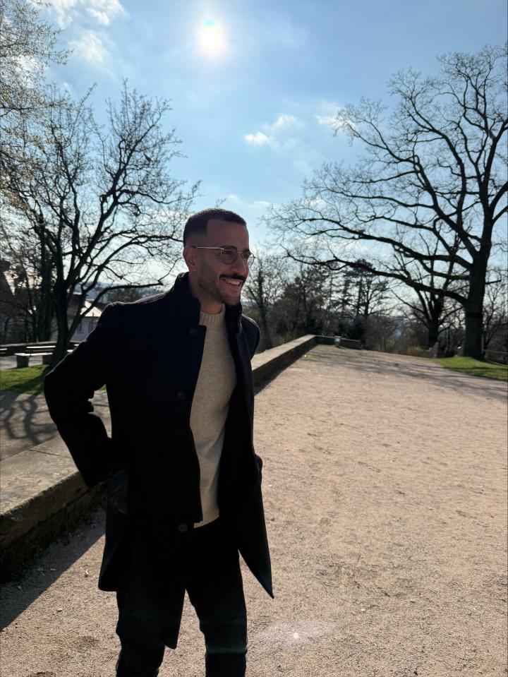 14. Bild von Basel B. aus seiner Sedcard