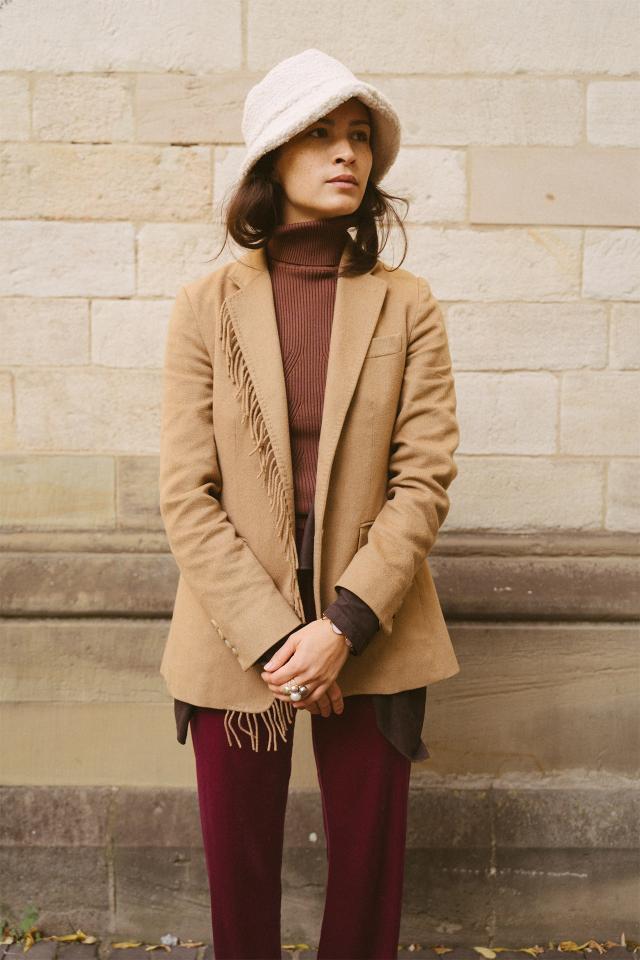 8. Bild von Elisabeth E. aus seiner Sedcard