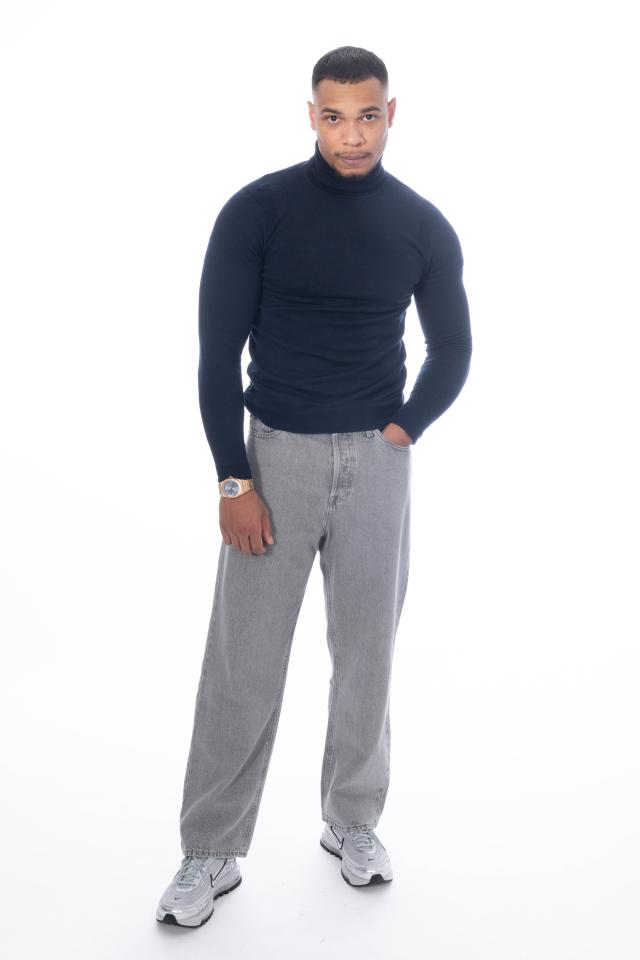 9. Bild von Thalipp T. aus seiner Sedcard