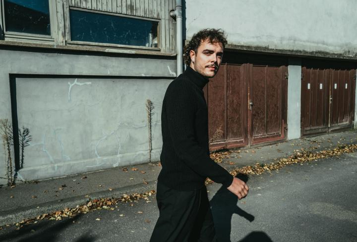 6. Bild von Tim T. aus seiner Sedcard