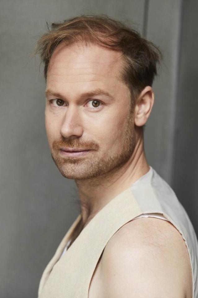 Stephan Wilhelm M. ist ein männliches Actors Model mit braun-grünen Augen und blonden Haaren aus Köln