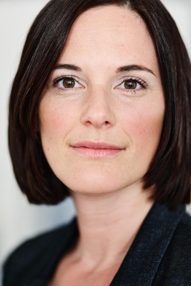 2. Bild von Constance C. aus seiner Sedcard