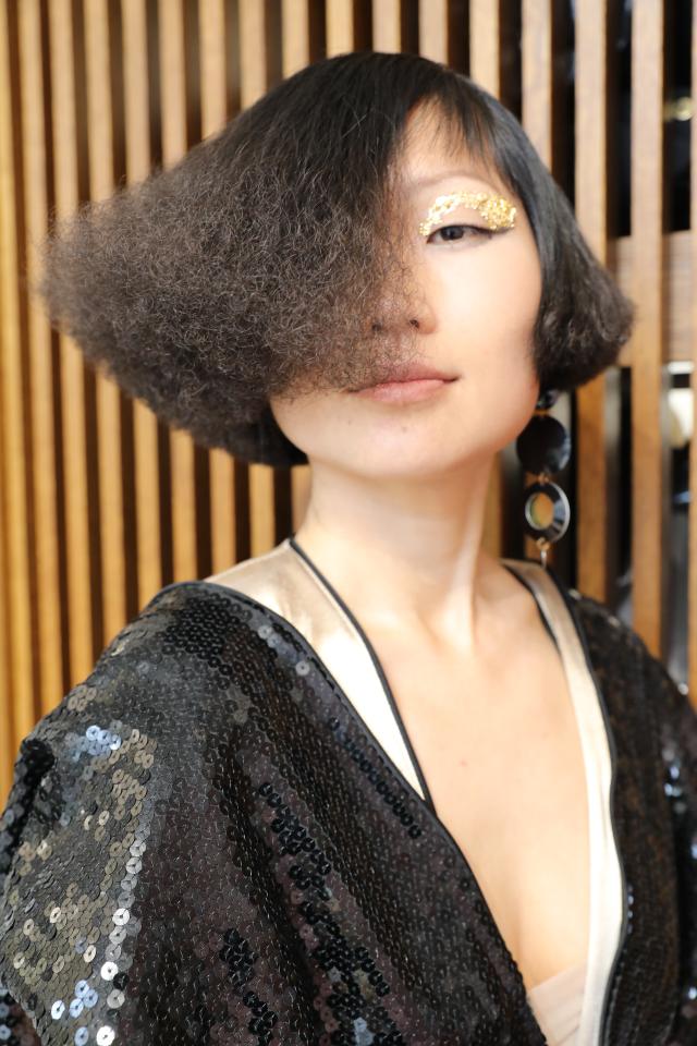 17. Bild von Yijun Y. aus seiner Sedcard