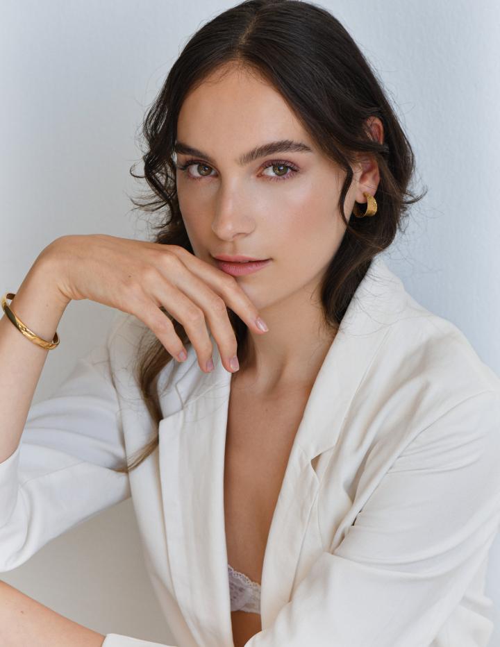 2. Bild von Emely E. aus seiner Sedcard