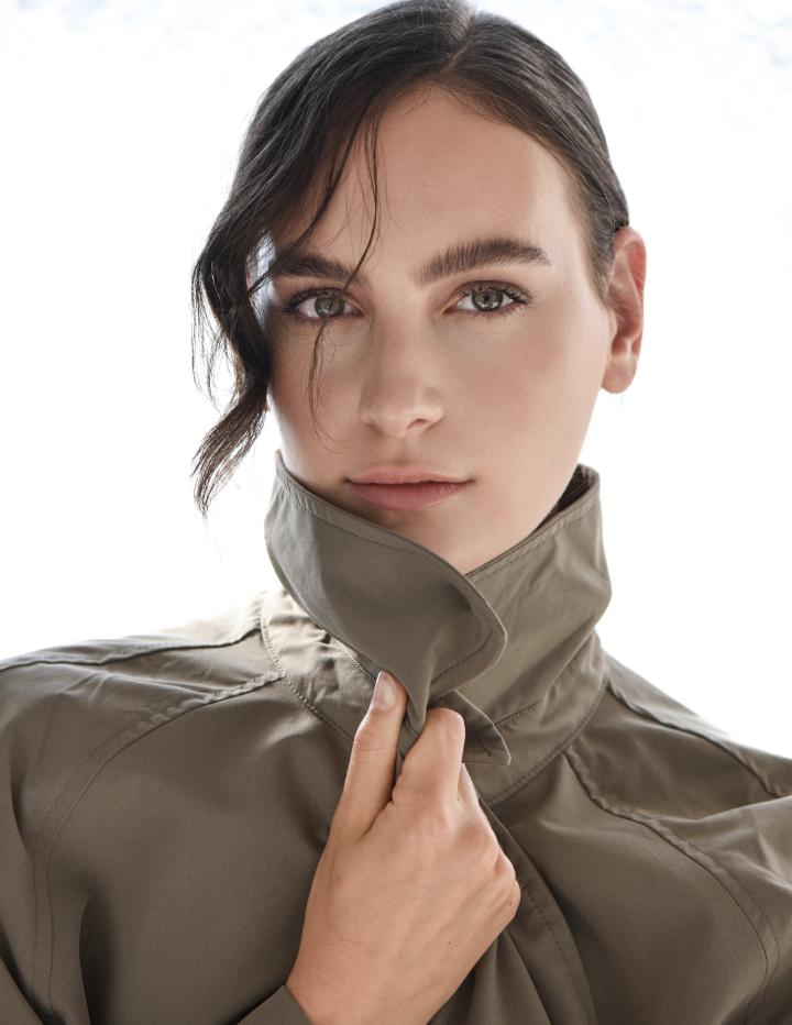 11. Bild von Emely E. aus seiner Sedcard