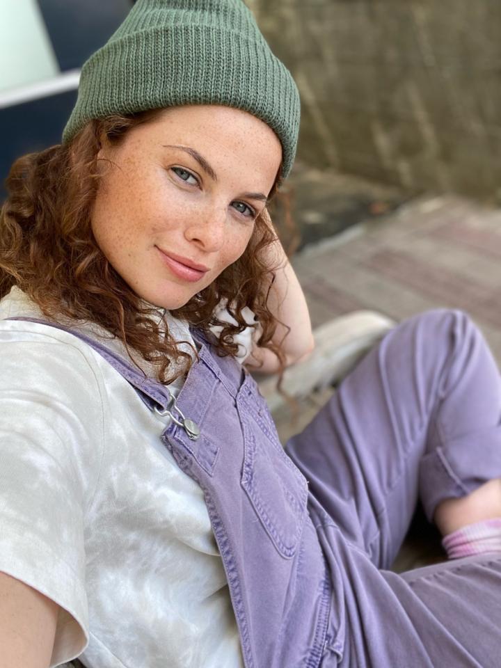 8. Bild von Alia Jolie A. aus seiner Sedcard