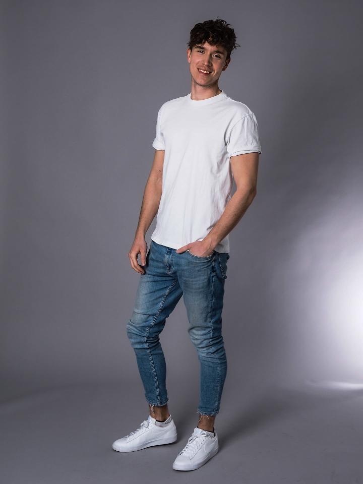 8. Bild von Daniel D. aus seiner Sedcard