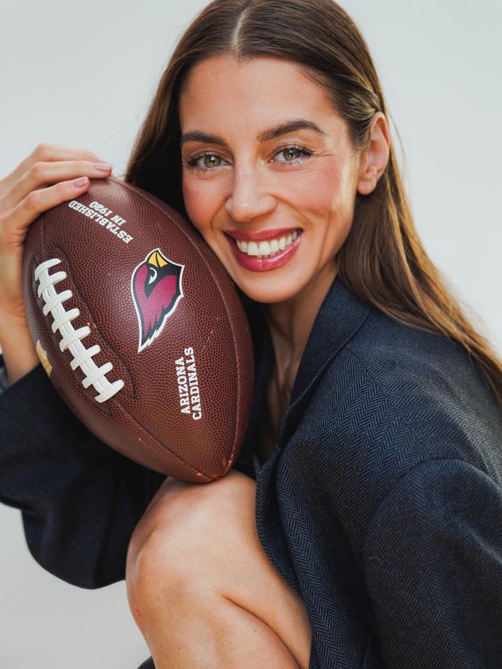 4. Bild von Elisa E. aus seiner Sedcard