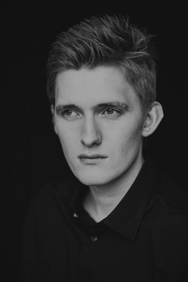 4. Bild von Finn-Léon F. aus seiner Sedcard