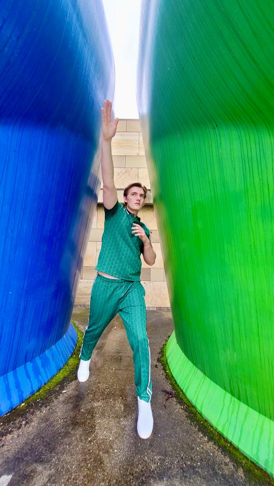 17. Bild von Finn-Léon F. aus seiner Sedcard