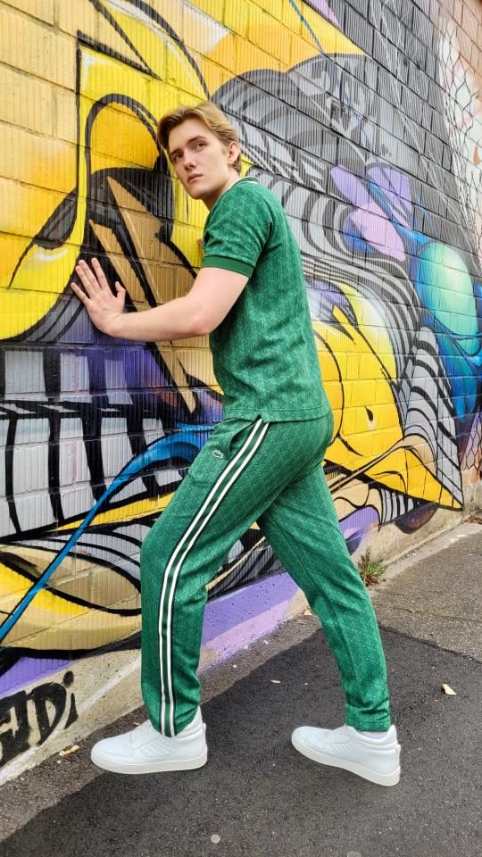 18. Bild von Finn-Léon F. aus seiner Sedcard