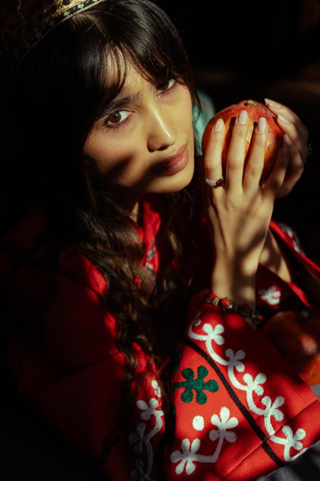 18. Bild von Maryam M. aus seiner Sedcard