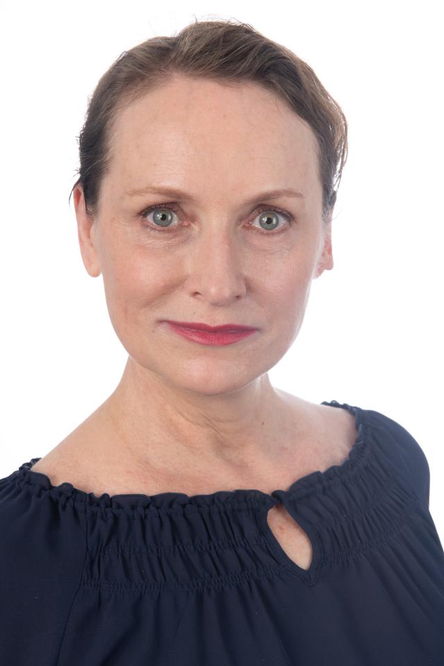 4. Bild von Mirjam M. aus seiner Sedcard