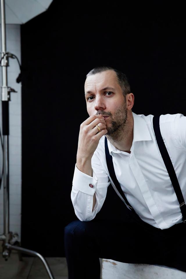 9. Bild von Benjamin B. aus seiner Sedcard