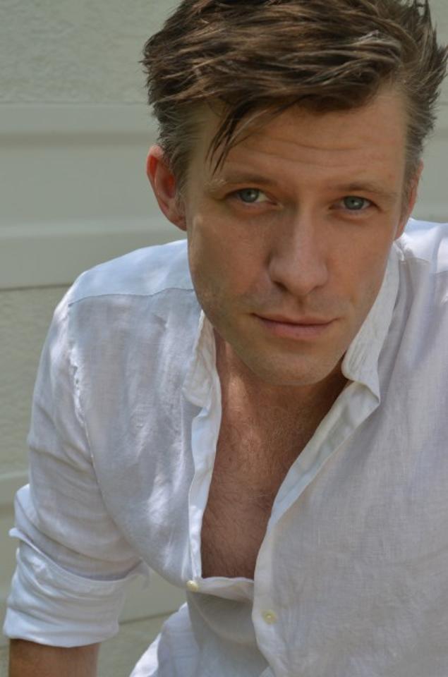 Konrad L. ist ein männliches Actors Model mit blauen Augen und dunkelblonden Haaren aus Stuttgart